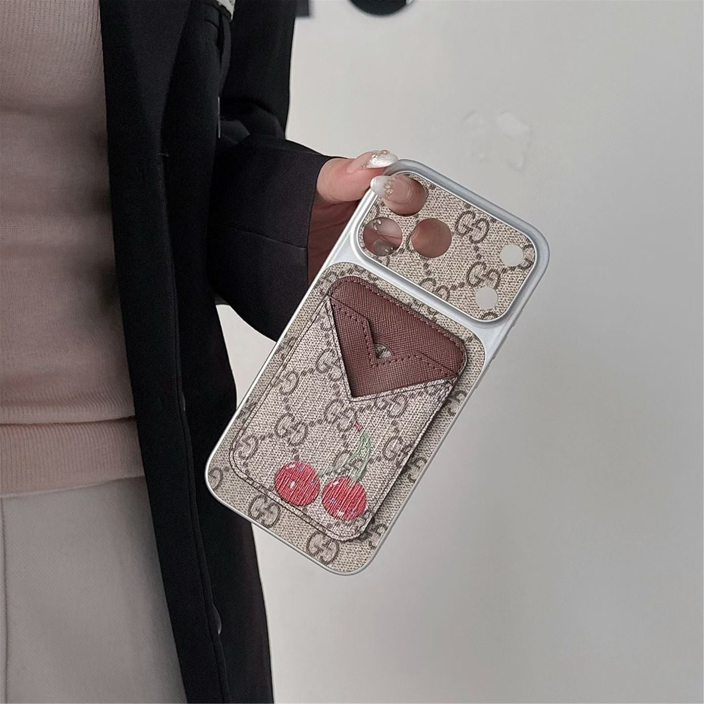 Gg Style Phone Case Magnet Card Holder Iphone 13-17 / Pro / Pro Max / Plus / Air