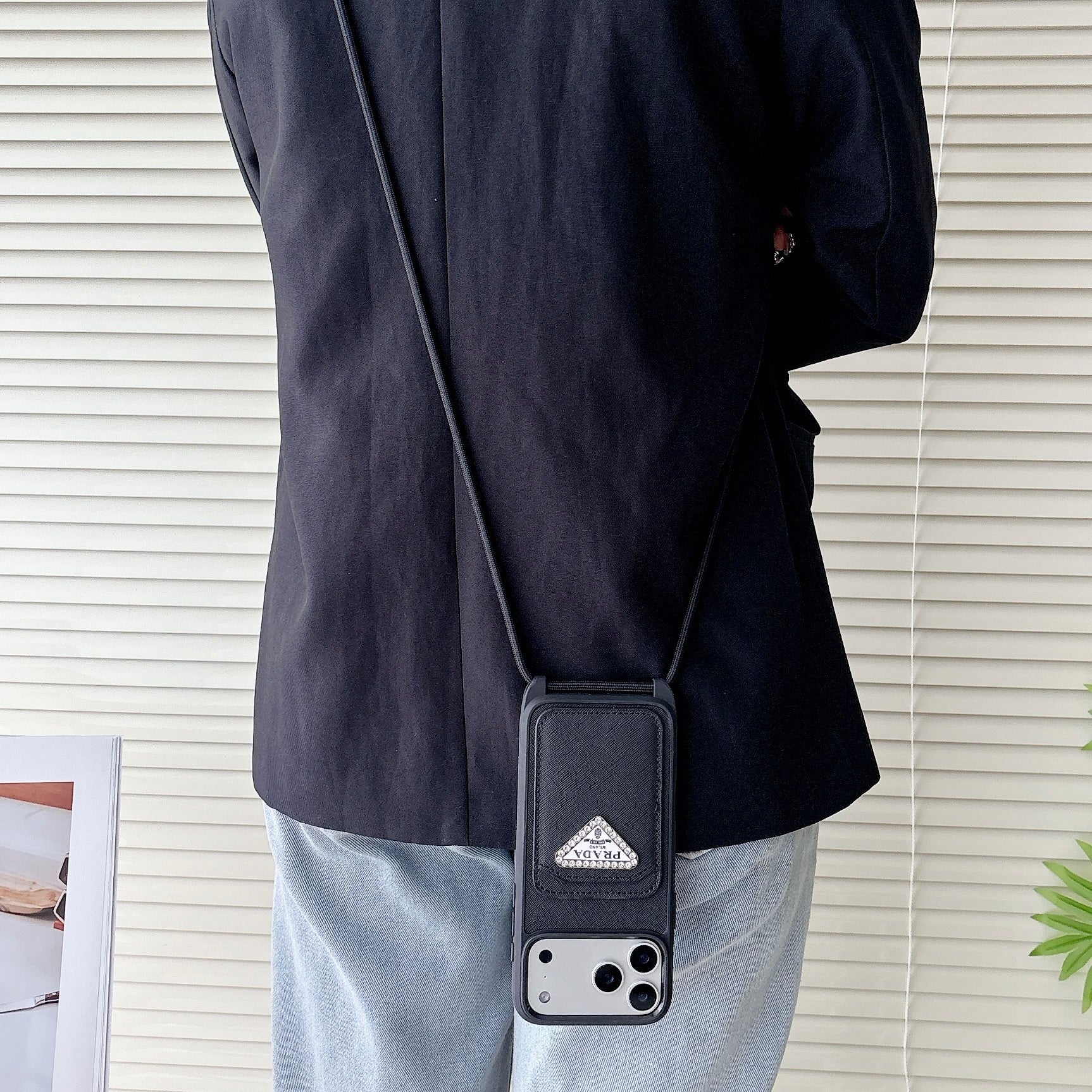 Prada Crossbody Phone Case Iphone 12-17 / Pro / Pro Max / Plus / Air